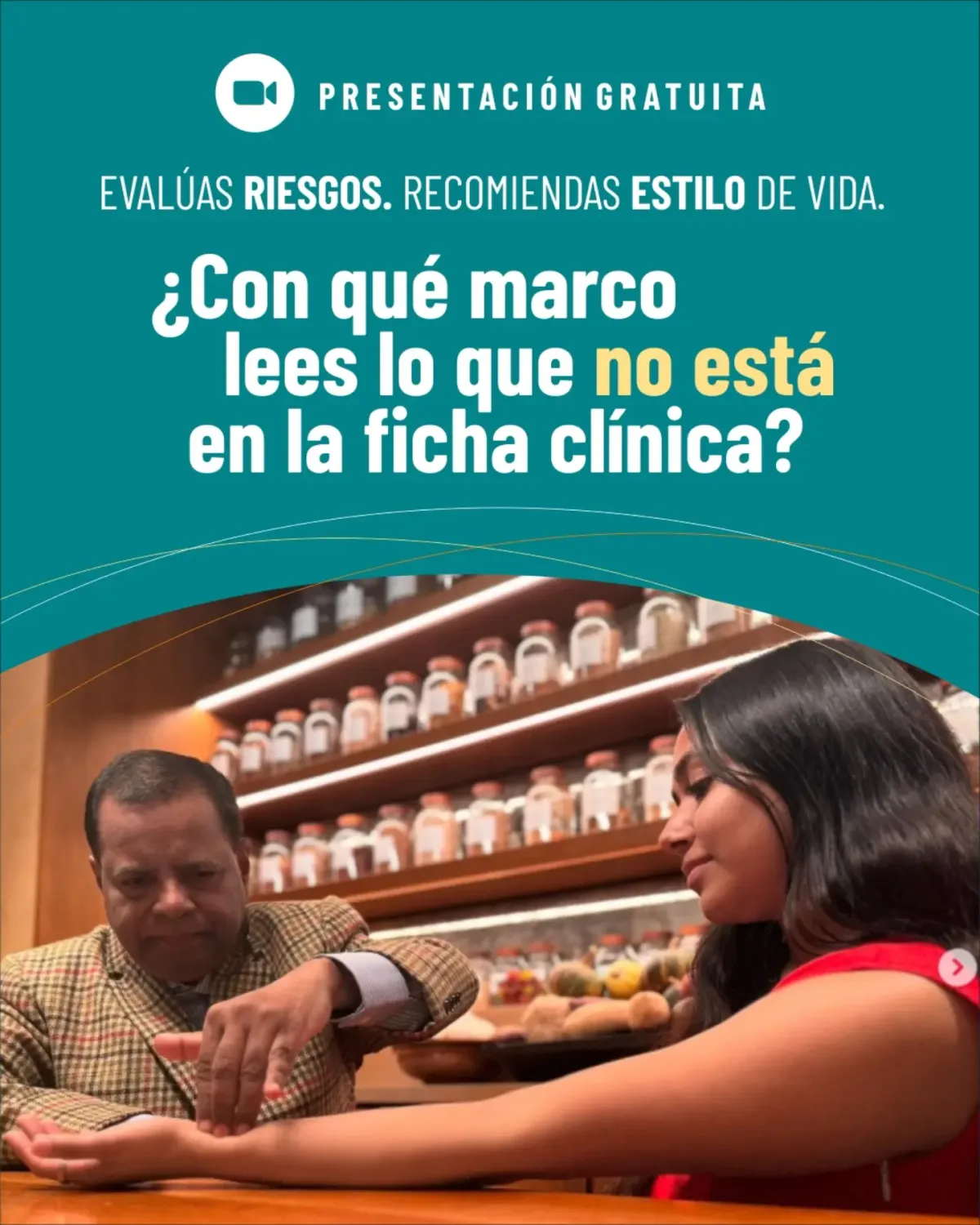 Presentación gratuita de UMLAC sobre cómo leer lo que no está en la ficha clínica, con una consulta ayurvédica.