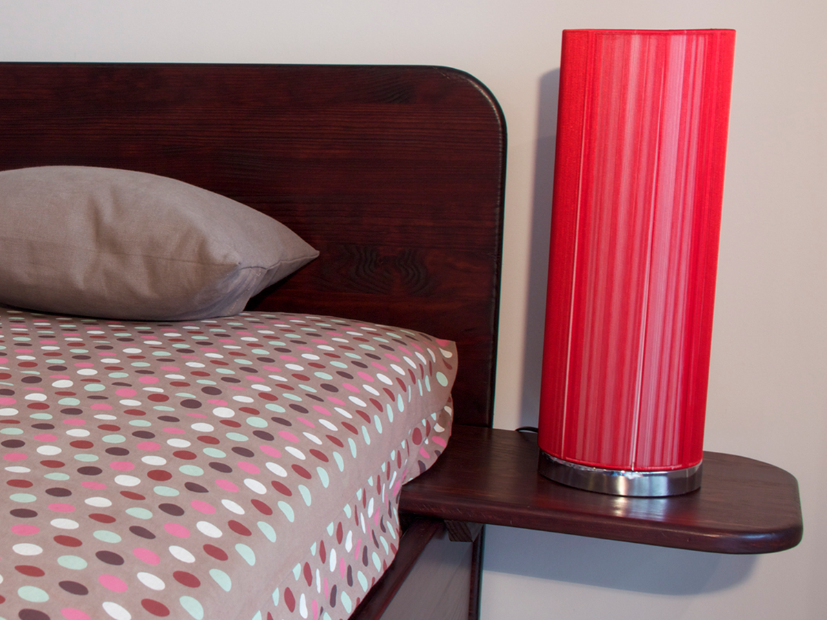 Tablette de chevet suspendue