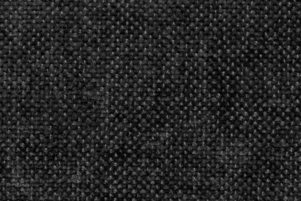 Gros plan texturé du tissu d'ameublement noir Fresno, 100% polyester chenille, Résistance professionnelle (30000.