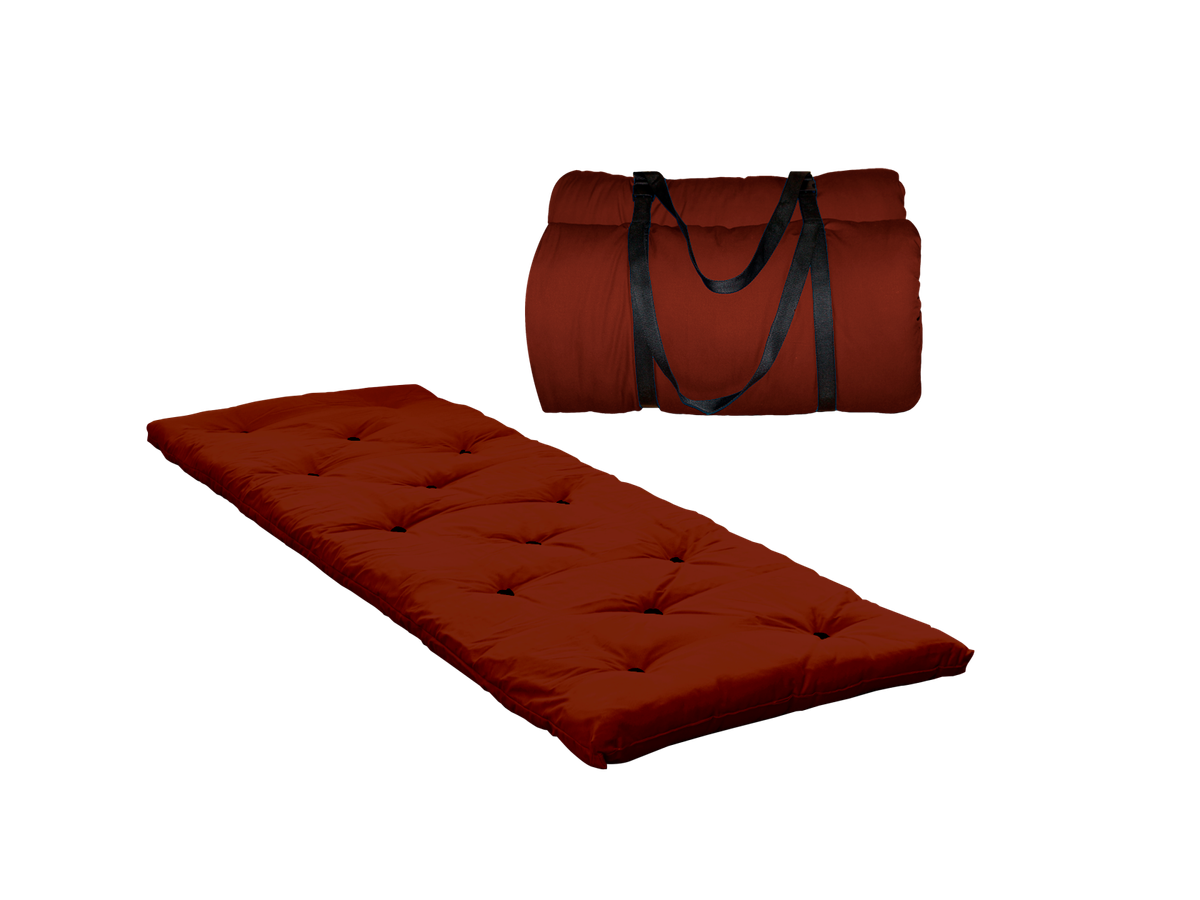 Futon voyage rouge brique: confort nomade garanti, Matelas capitonné et enroulable, anses polyester noires, Solution.