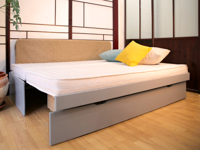 Canapé lit tiroir SCALPA 330 en bois PEFC gris clair avec matelas blanc, Convertible 4 positions, gain de place.