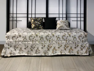 Lit gigogne tissu TESSUTI Confort, fabrication française, Motifs floraux ginkgo beige et gris, Gain de place assuré.